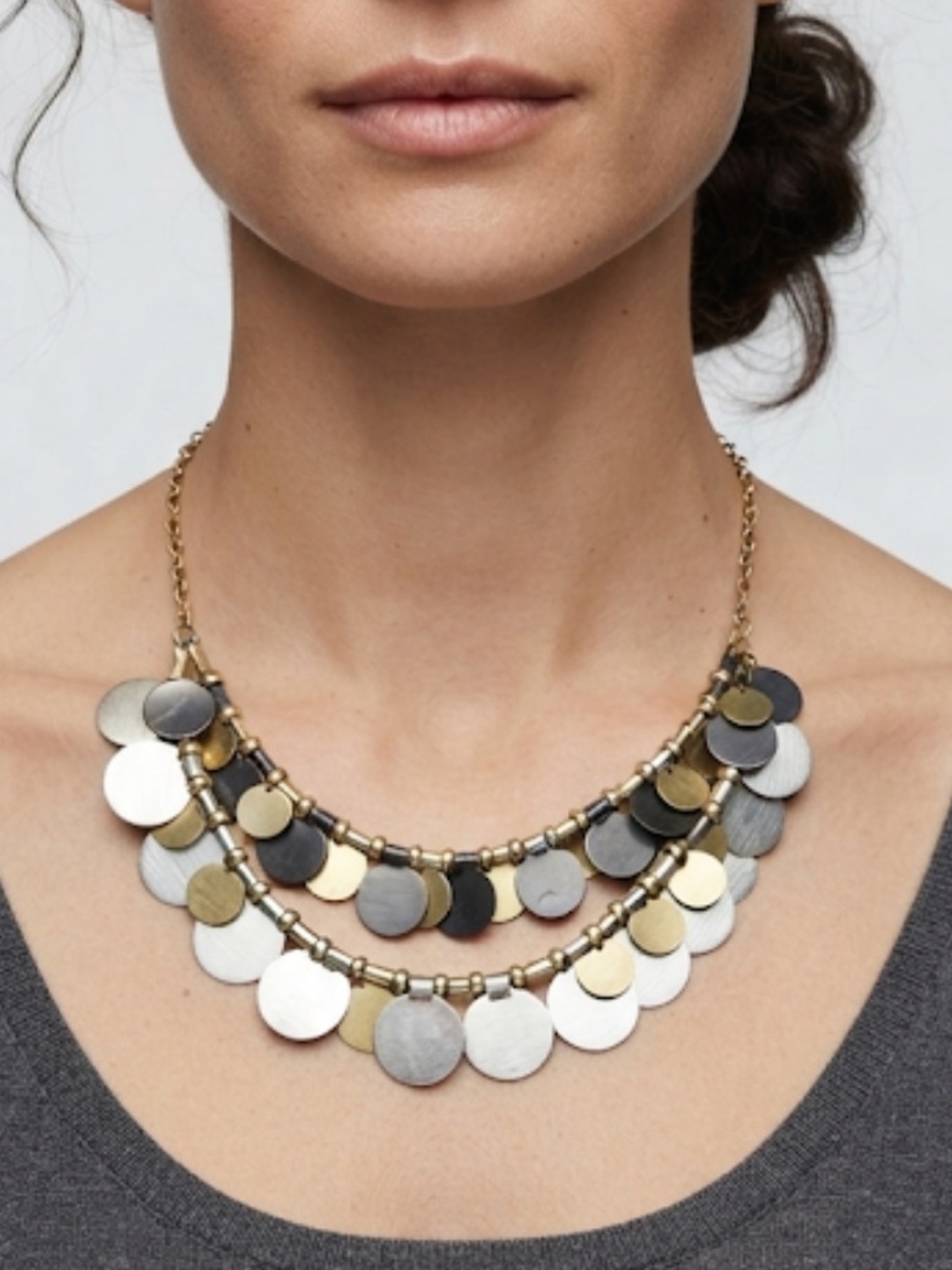 Elegant Two-Tone Disc Statement Necklace - Gold & Silver